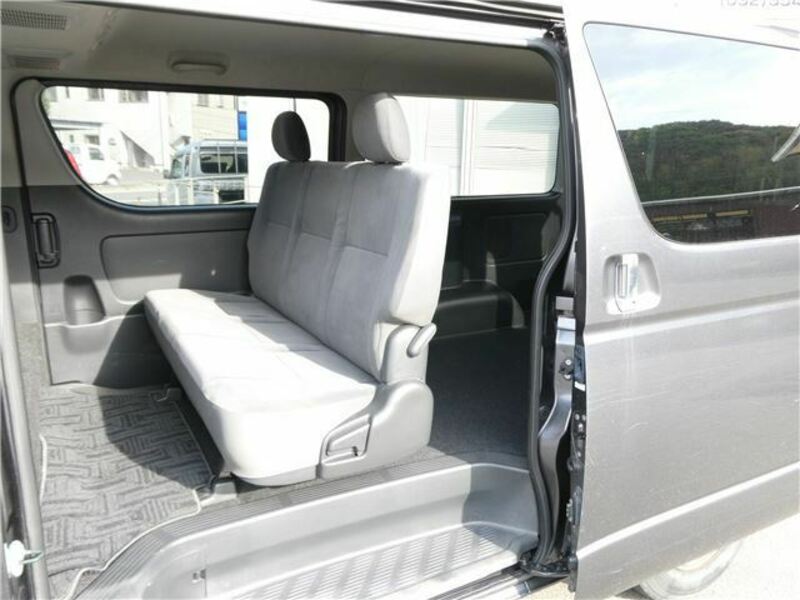 HIACE-7