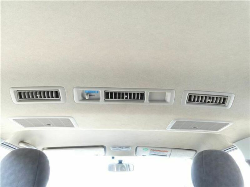 HIACE-11