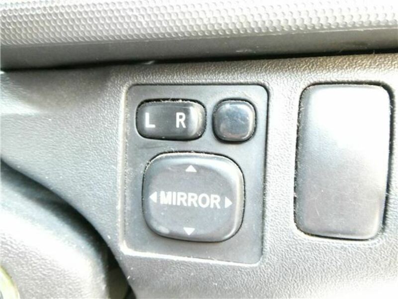 HIACE-12