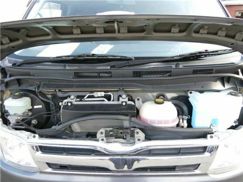 HIACE-17