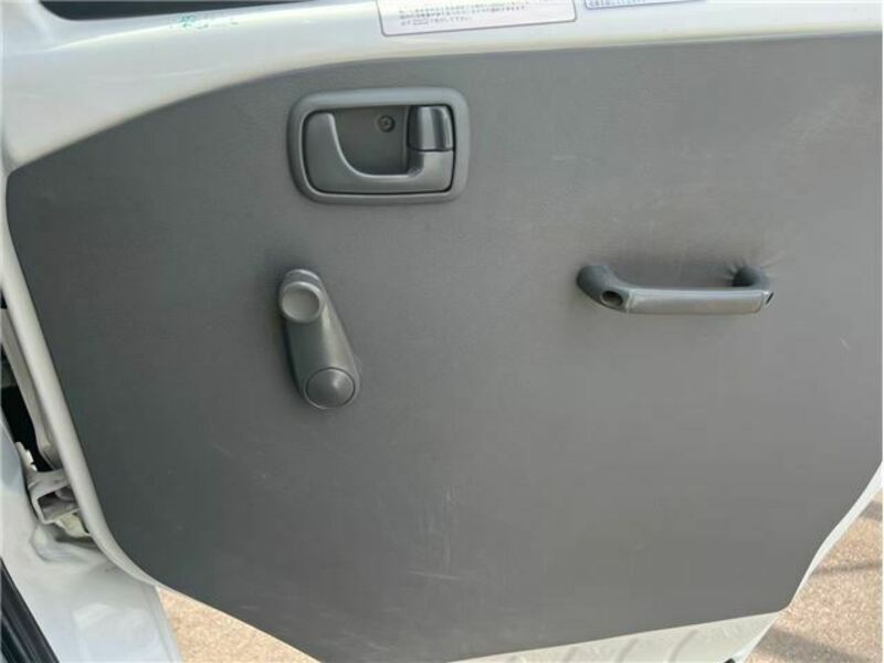 MINICAB TRUCK-24