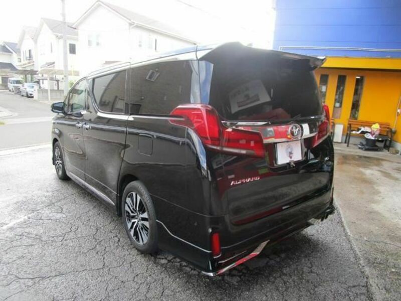 ALPHARD-4
