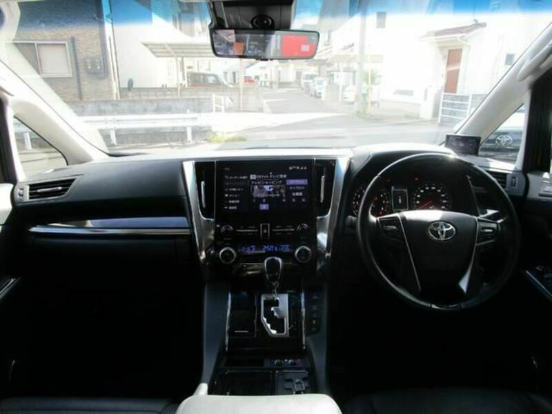 ALPHARD-10