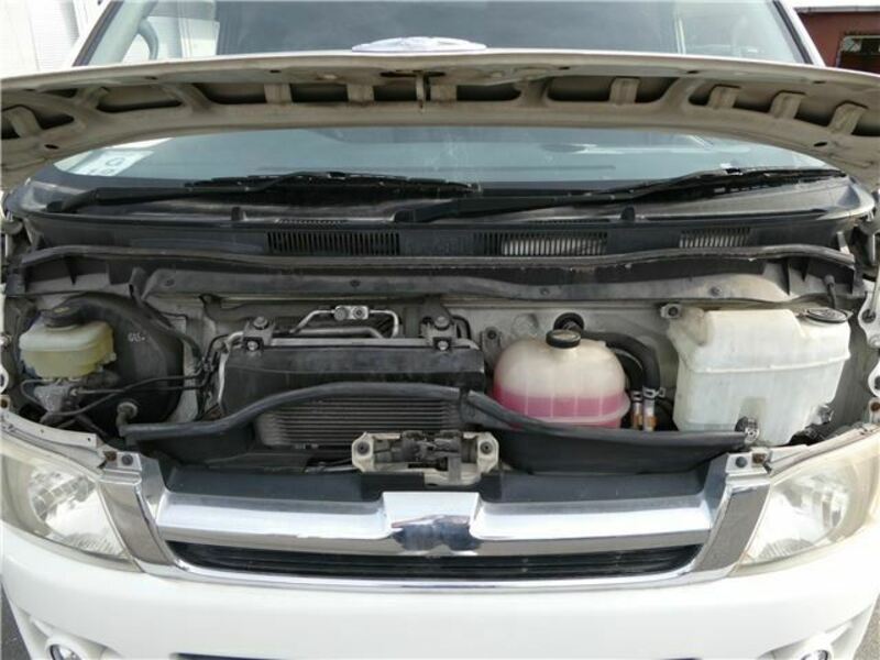 HIACE-16