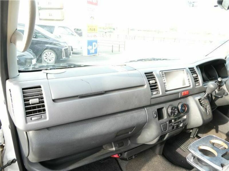HIACE-22