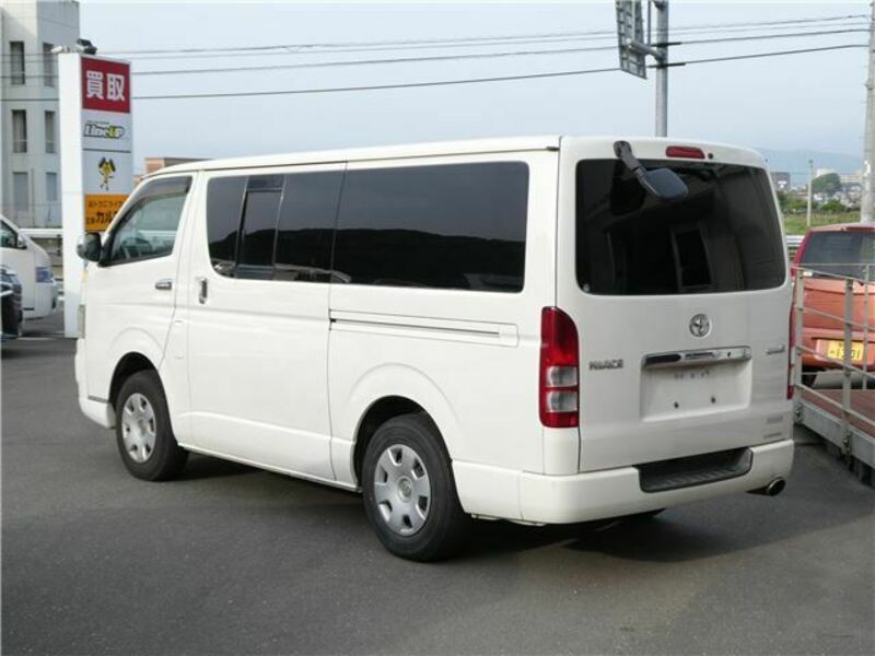 HIACE-29