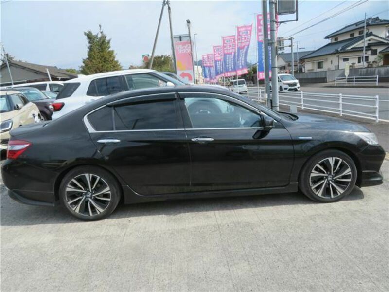 ACCORD HYBRID-2