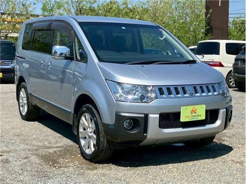 DELICA D5