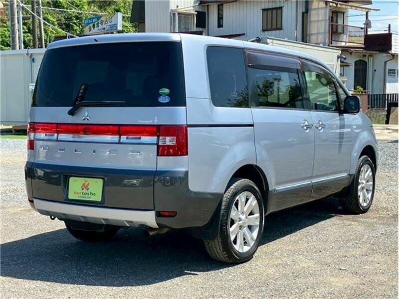 DELICA D5