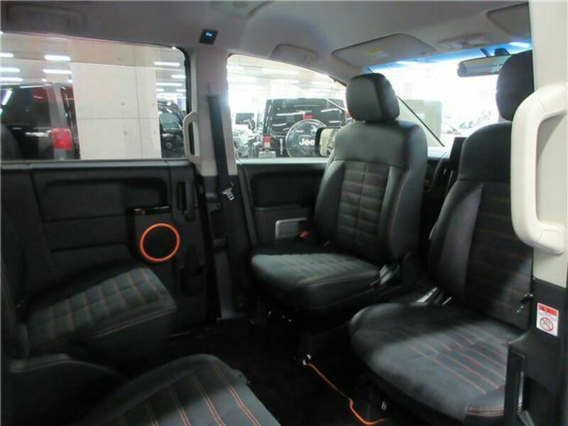 DELICA D5
