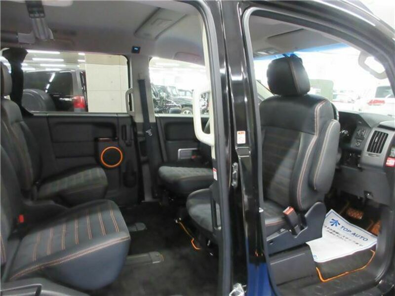 DELICA D5