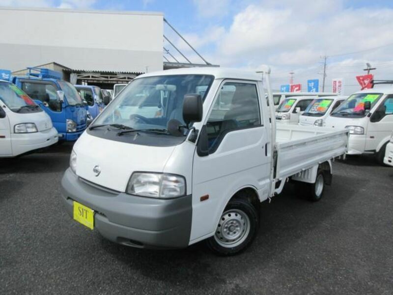 NISSAN VANETTE TRUCK