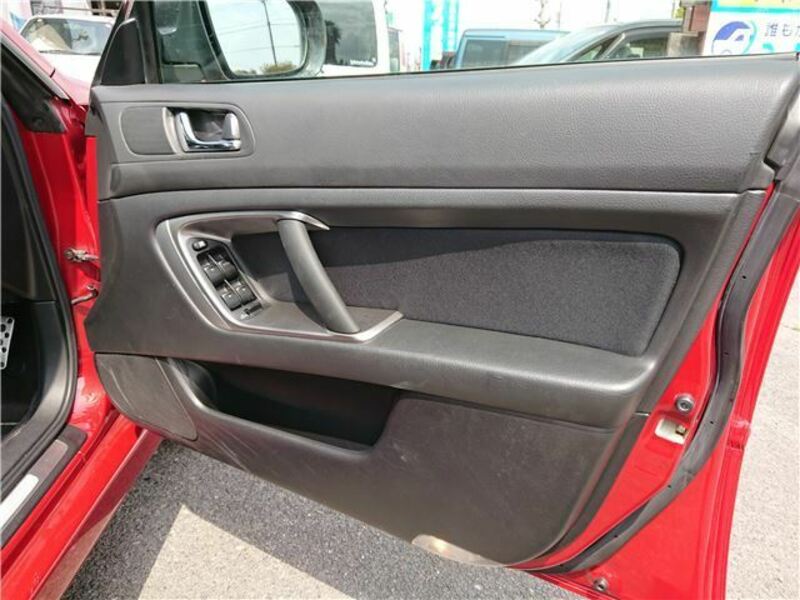 LEGACY B4