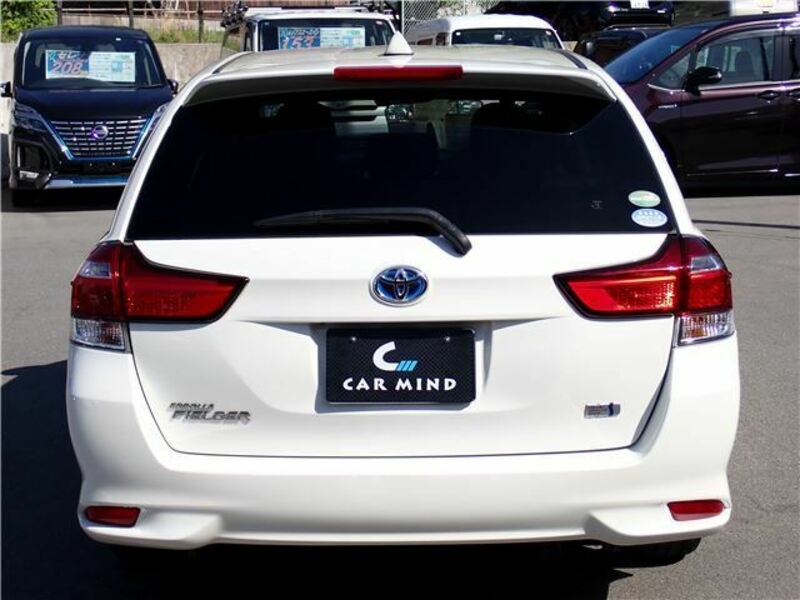 COROLLA FIELDER