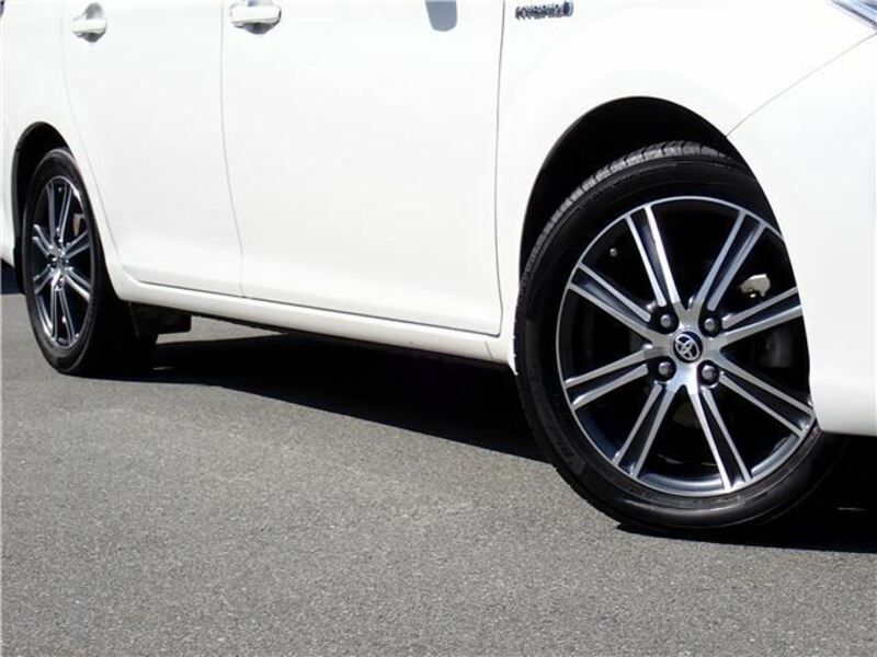COROLLA FIELDER