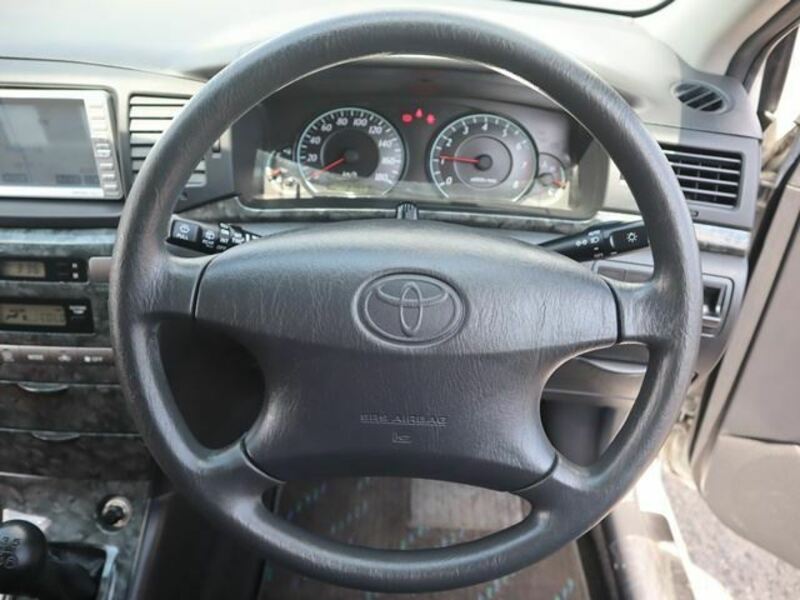 COROLLA FIELDER