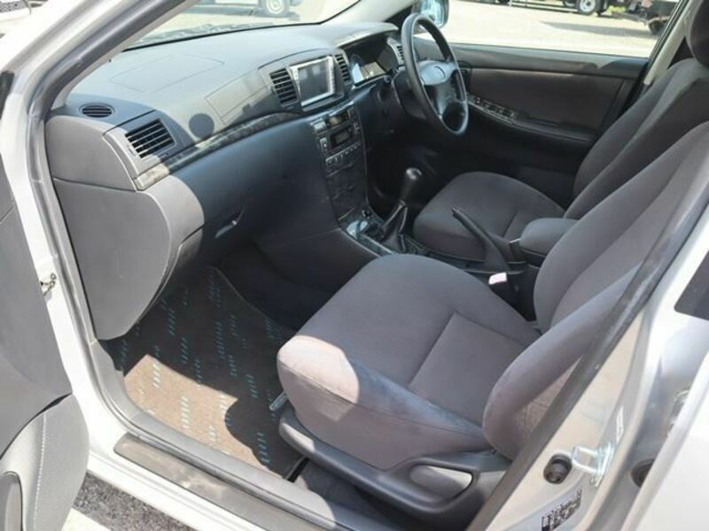 COROLLA FIELDER