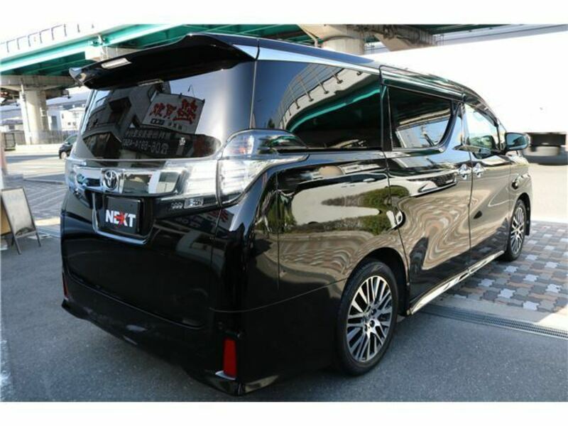 VELLFIRE-1