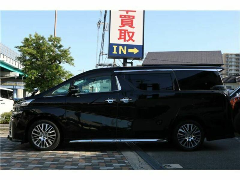 VELLFIRE-6