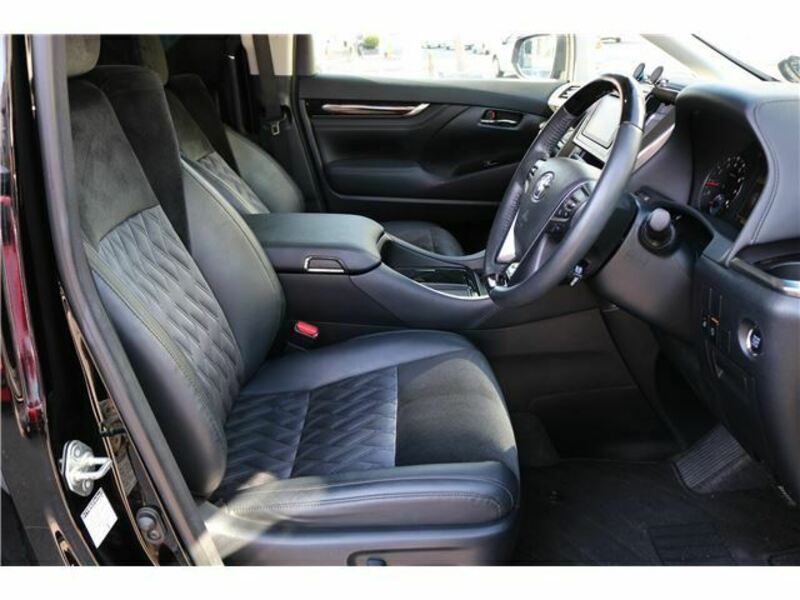 VELLFIRE-7