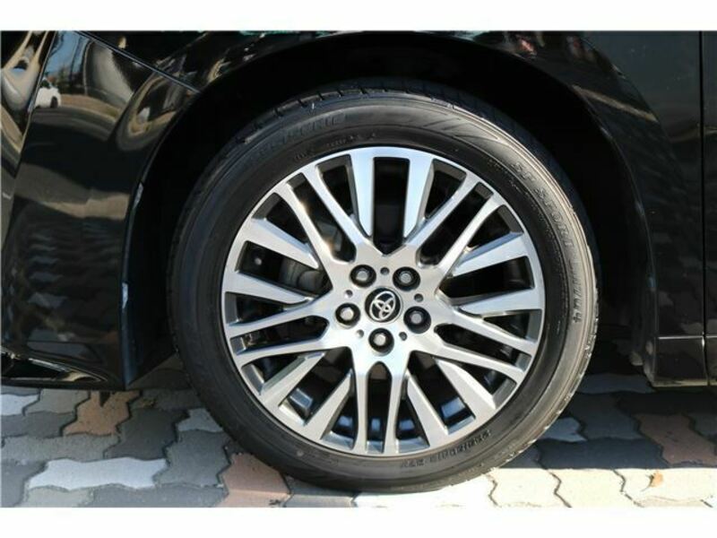 VELLFIRE-21