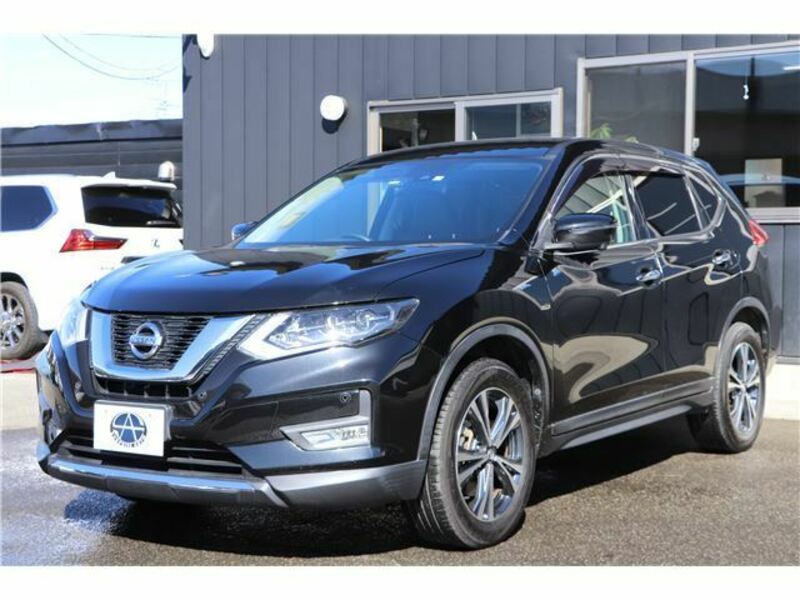 X-TRAIL