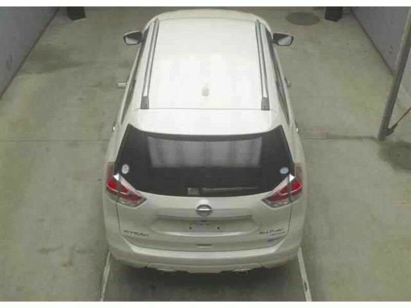 X-TRAIL-10
