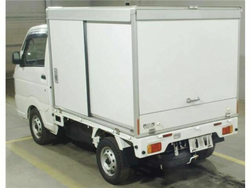 CARRY TRUCK