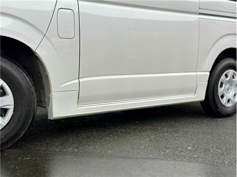 HIACE VAN-10