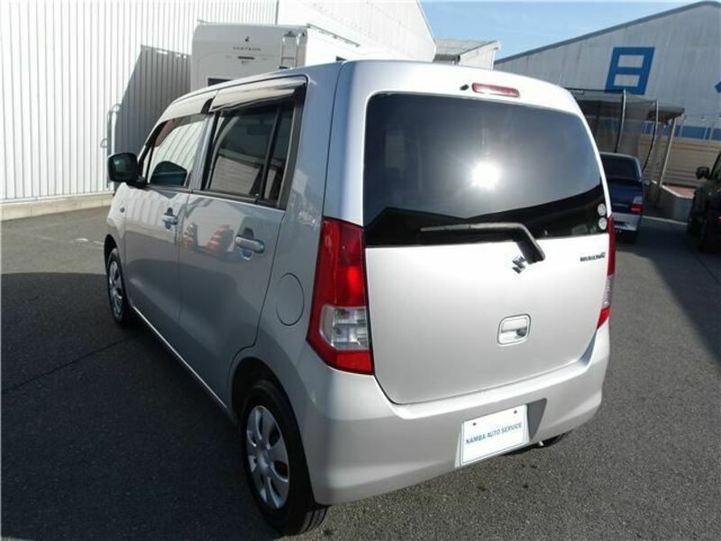 WAGON R