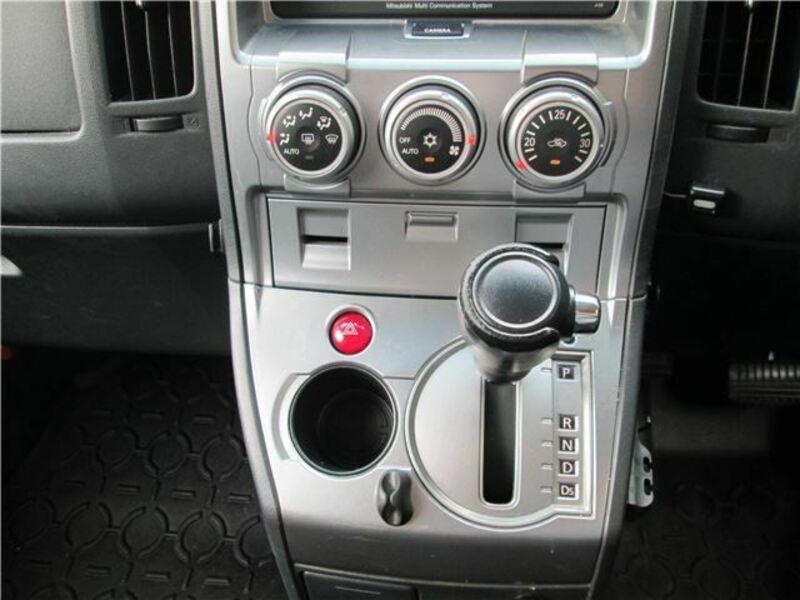 DELICA D5