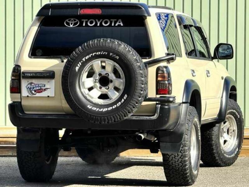HILUX SURF