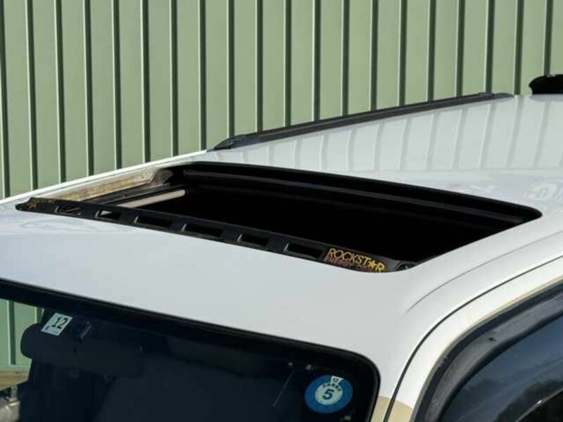 HILUX SURF