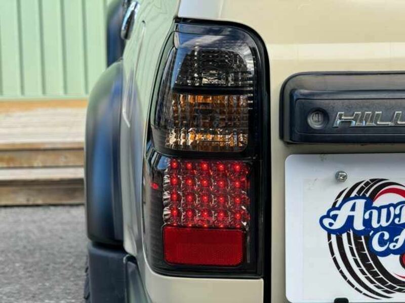 HILUX SURF