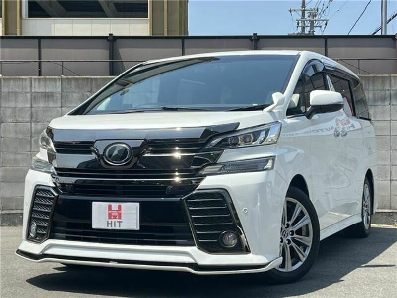 TOYOTA　VELLFIRE
