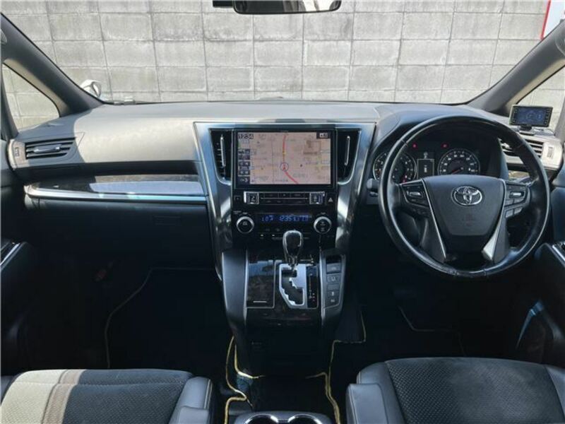 VELLFIRE-3