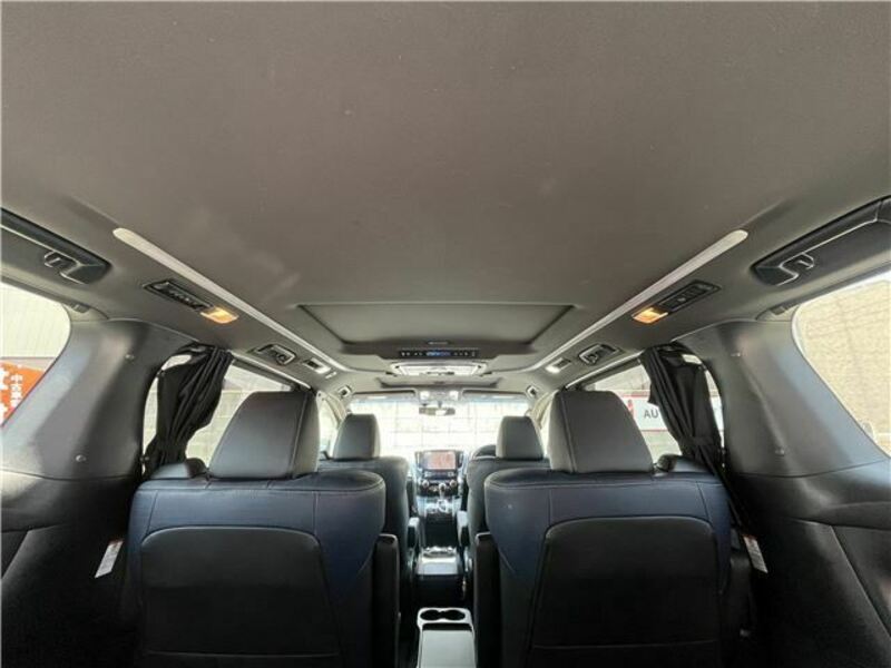VELLFIRE-17