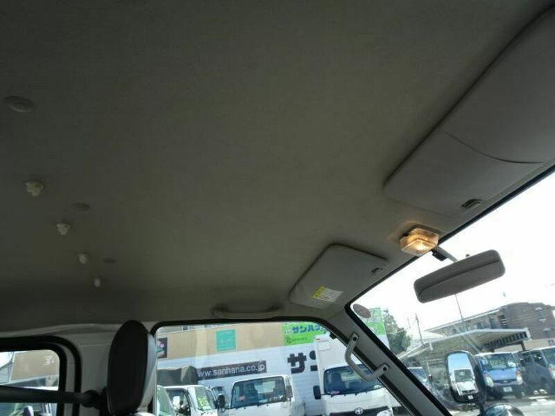 BONGO VAN