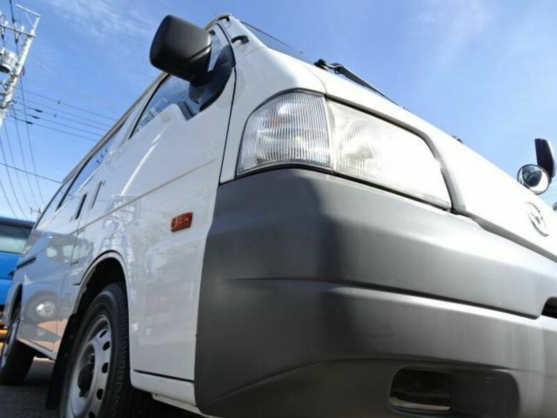 BONGO VAN