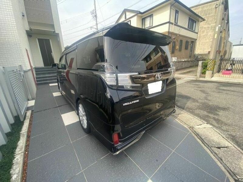 VELLFIRE-3