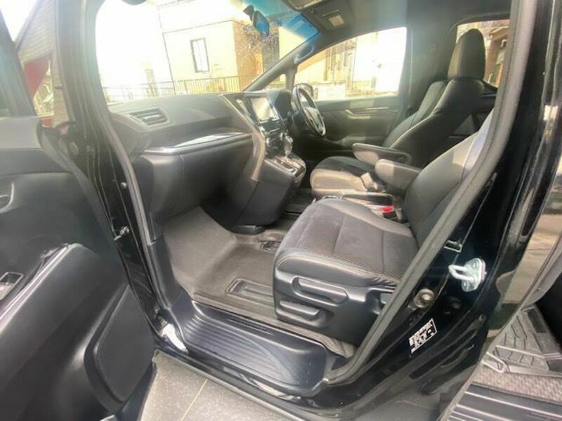 VELLFIRE-37