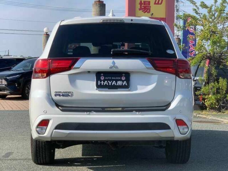 OUTLANDER PHEV