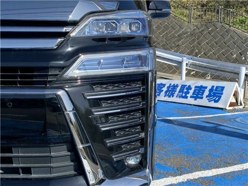 VELLFIRE-16