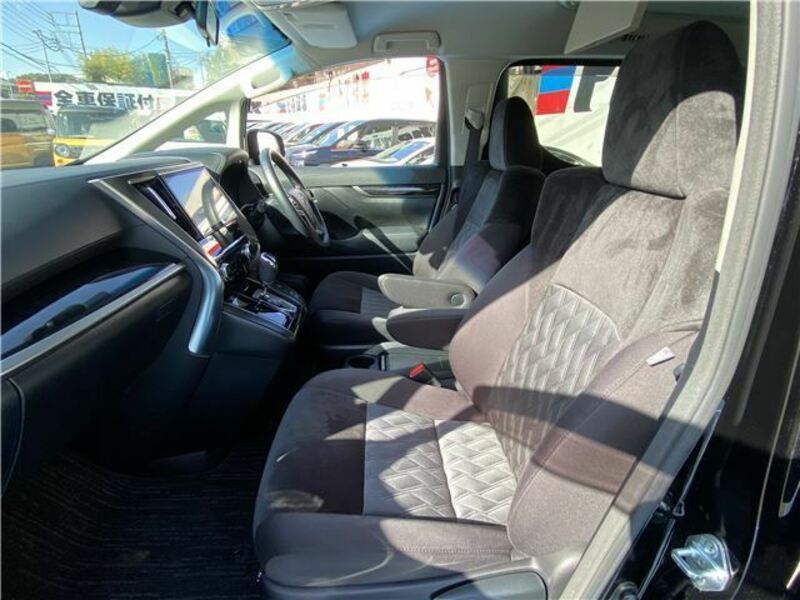 VELLFIRE-29