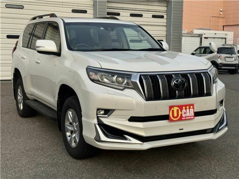 TOYOTA　LAND CRUISER PRADO