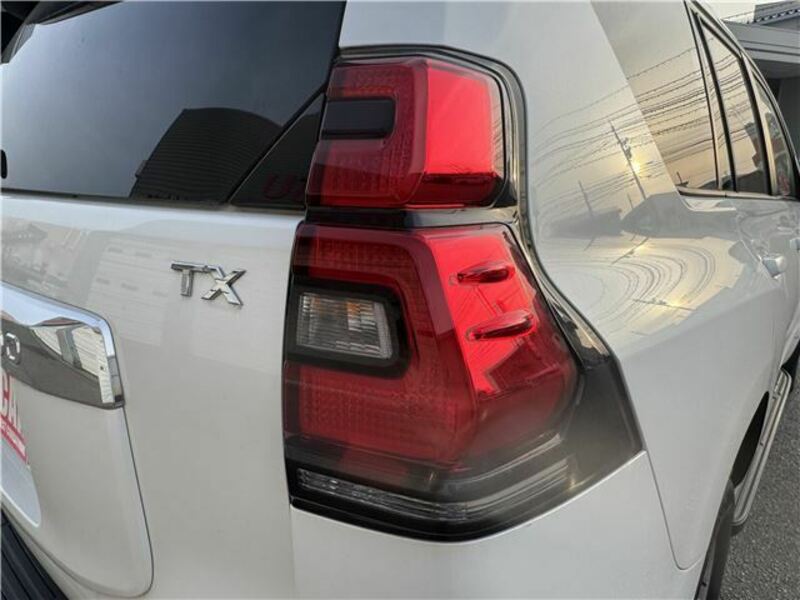 LAND CRUISER PRADO-23
