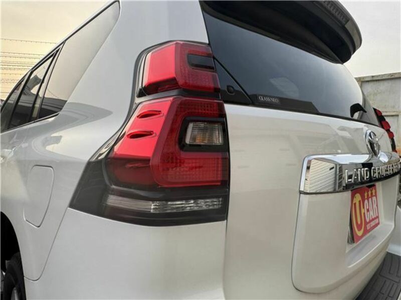 LAND CRUISER PRADO-25