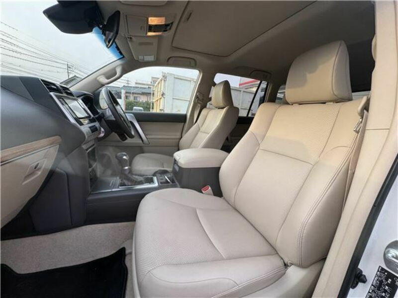 LAND CRUISER PRADO-39