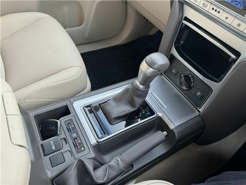 LAND CRUISER PRADO-48