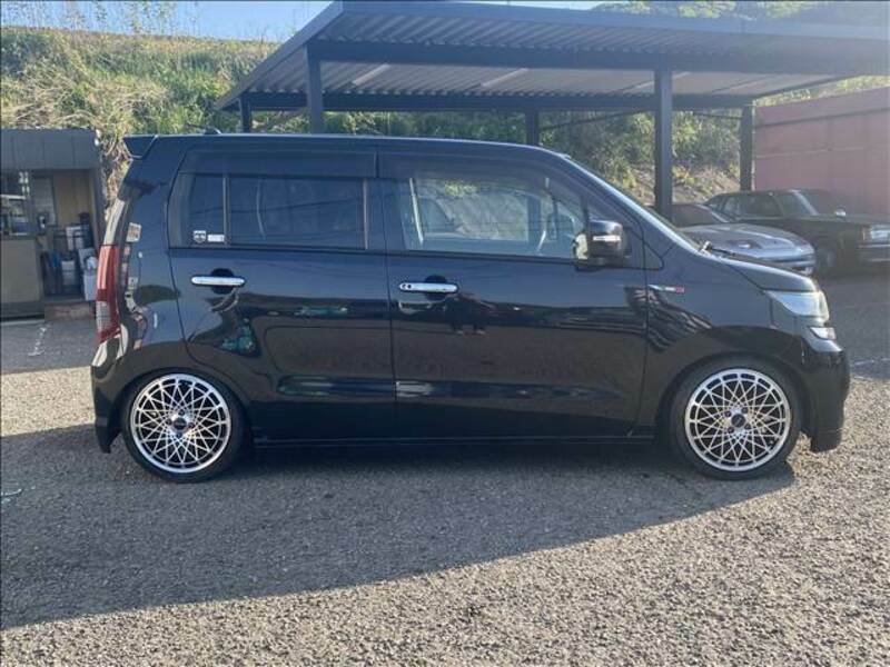WAGON R-4